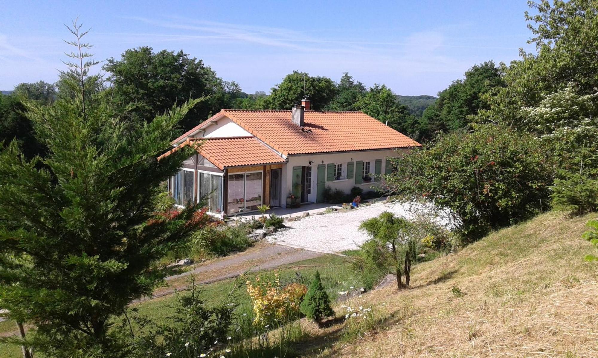 Ryokan Lankana Exideuil-sur-Vienne 外观 照片